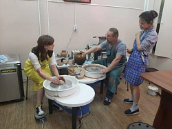 Партпроект «Единой России» помог оборудовать гончарную мастерскую для людей с ментальными нарушениями